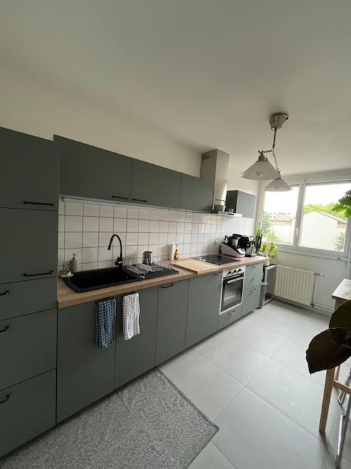 Apartmán Paisible T2 Villeurbanne Exteriér fotografie